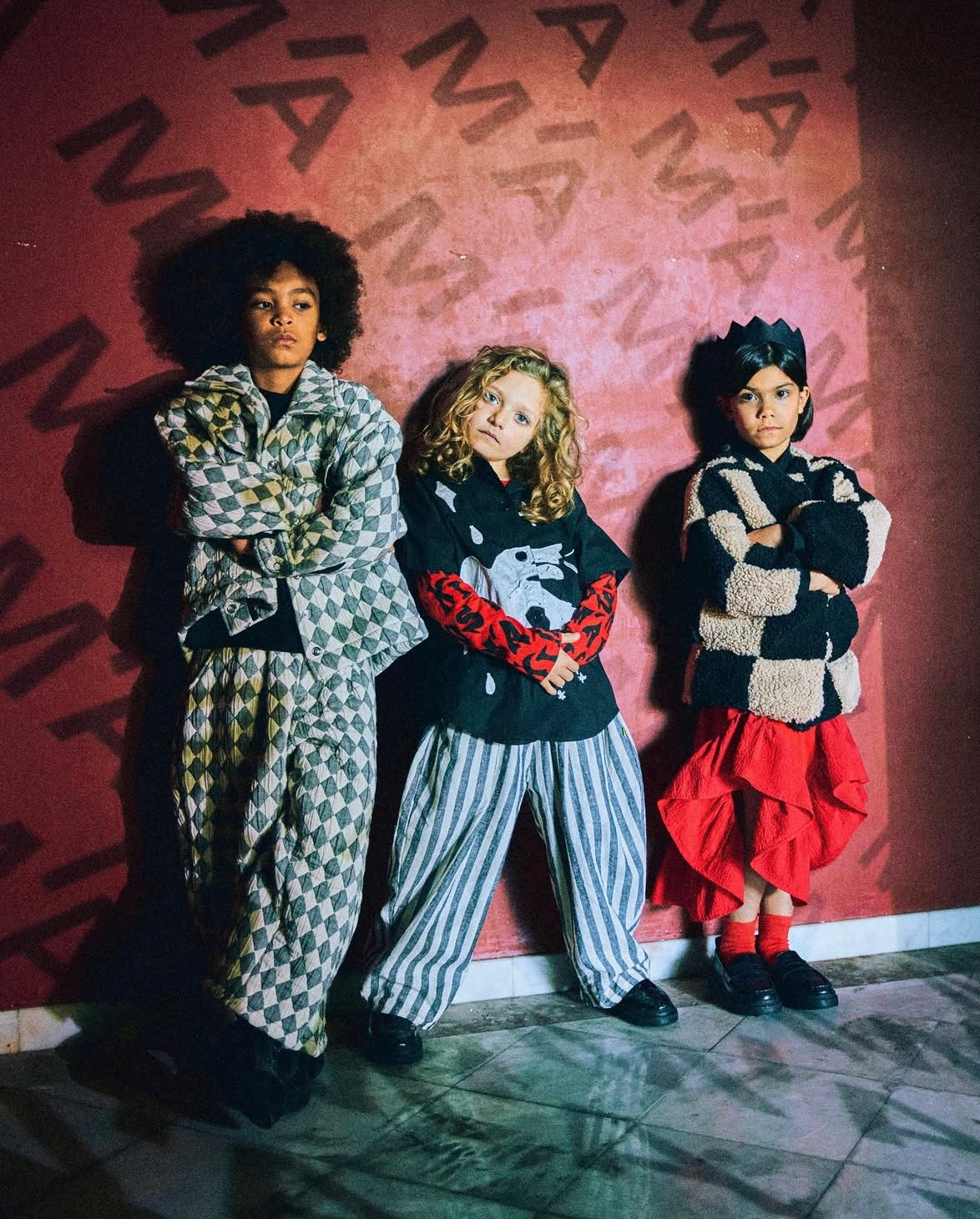 LONG SLEEVE WITH MAKIDS ALL OVER