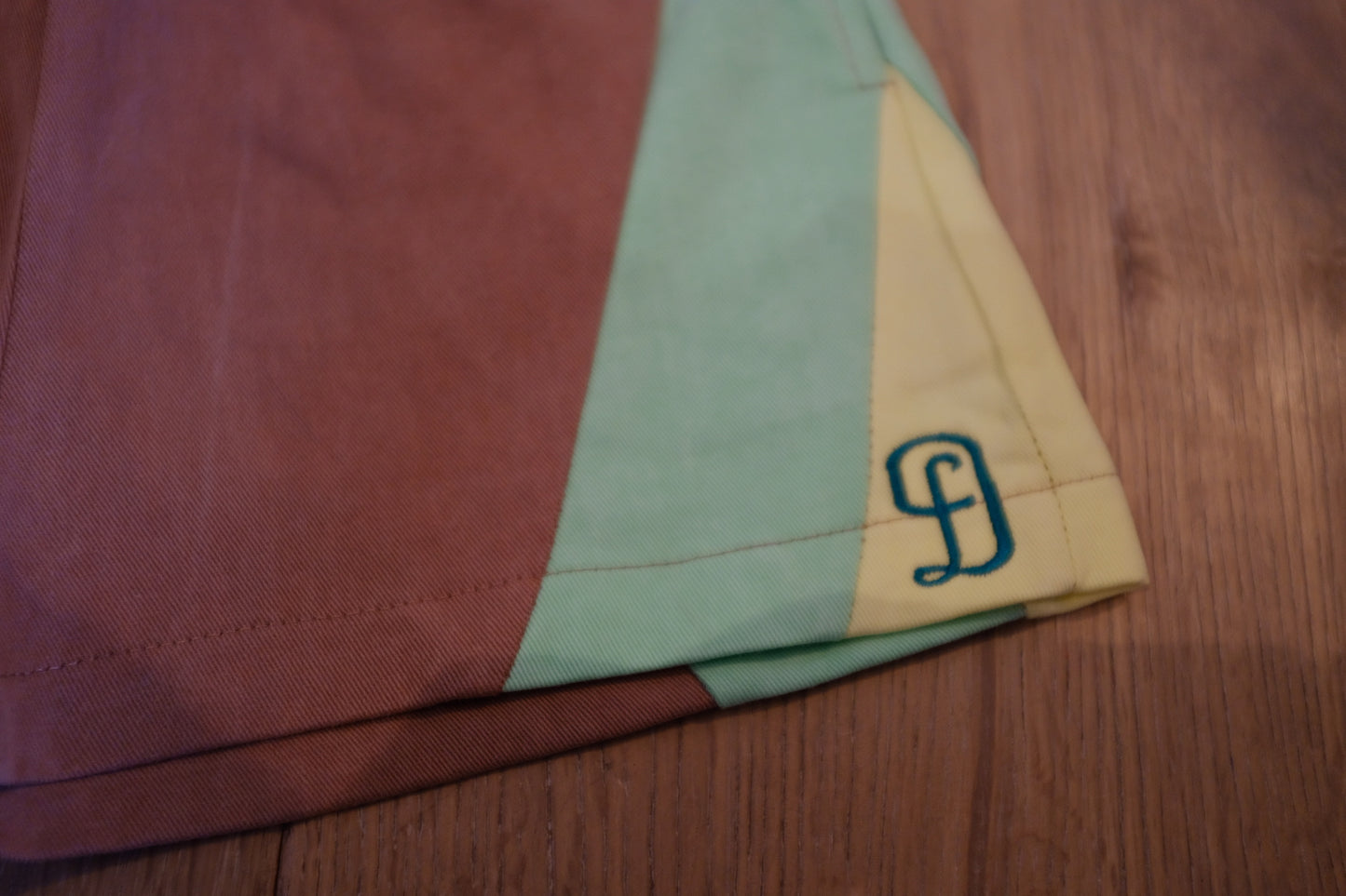 TRICOLOR SHORTS 4Y