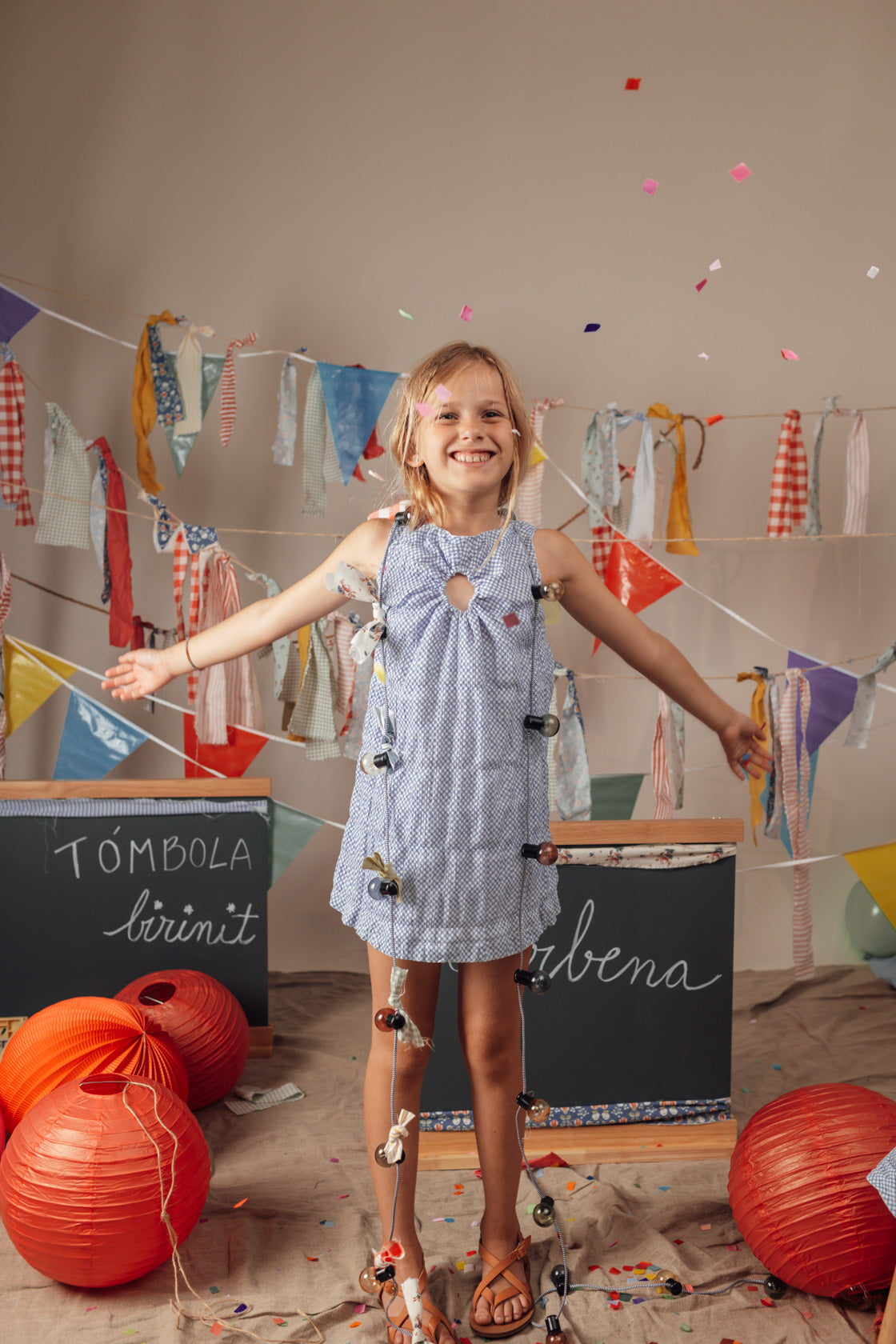 BLUE GINGHAM CIRCLE DRESS 4Y