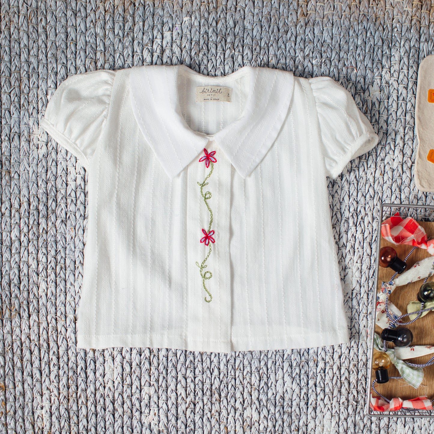 EMBROIDERED LULI SHIRT